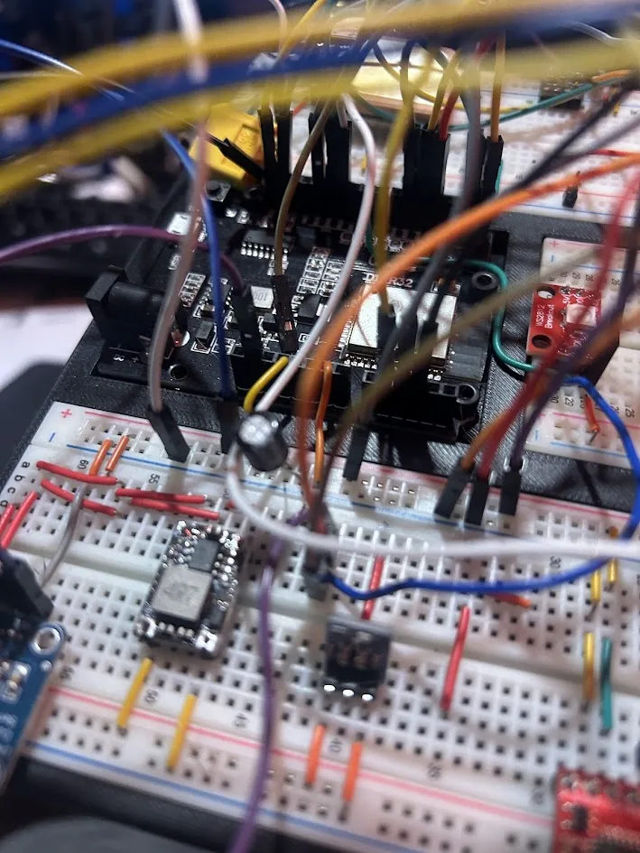 ESP32 and sensor wiring closeup
